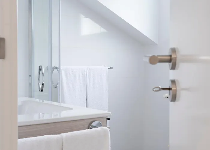 Casa Proteas São Jorge