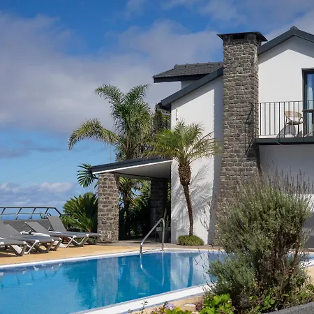 Casa Proteas São Jorge